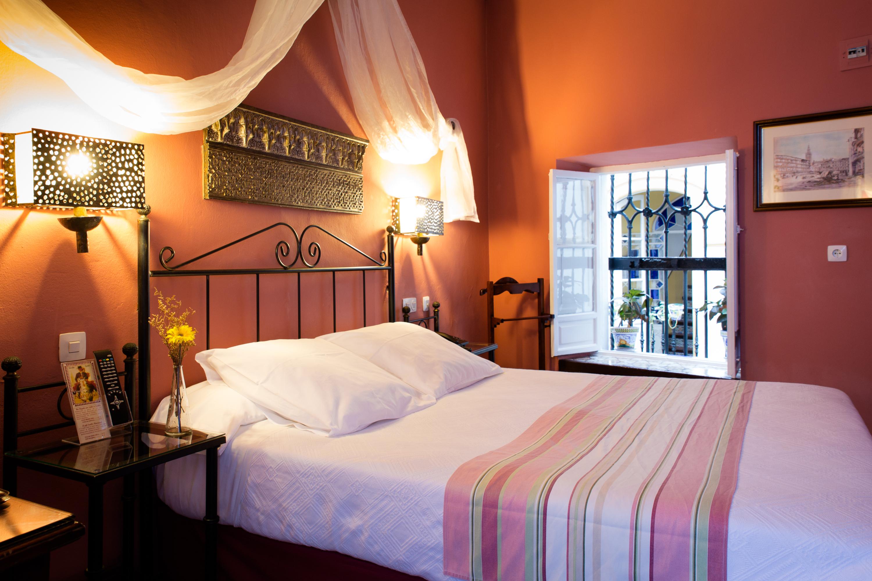 Abanico Casa Palacio Hotel Sevilla