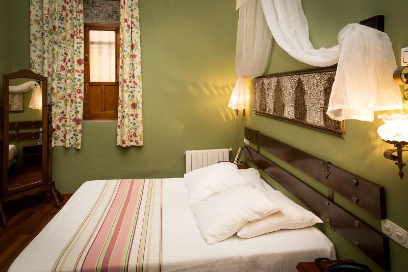 Hotel Abanico Casa Palacio