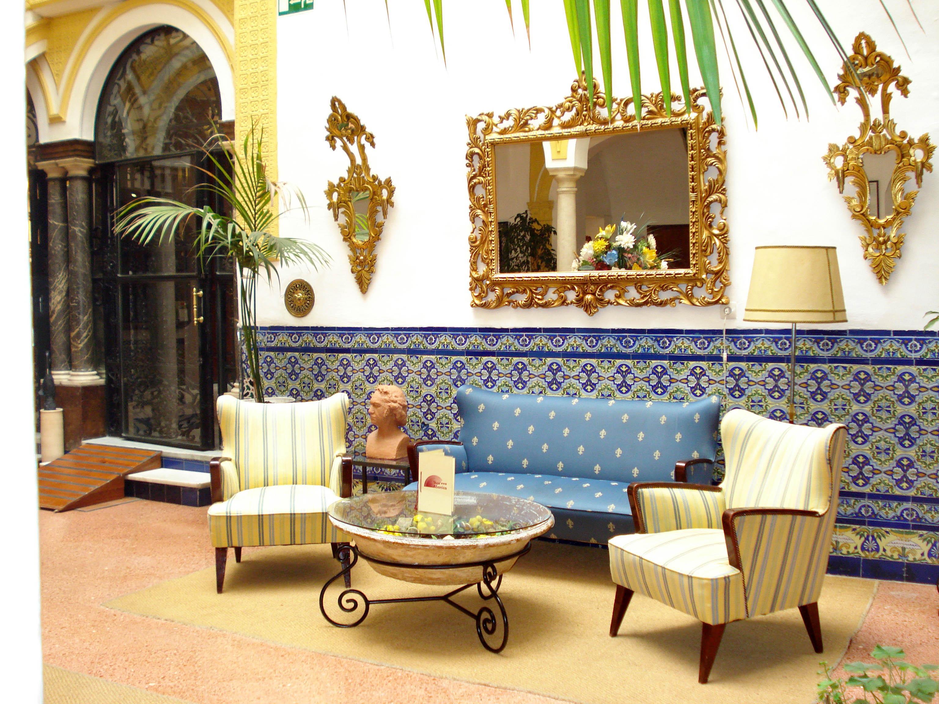 Abanico Casa Palacio 3* Seville
